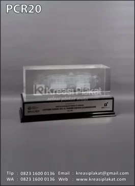 PCR20 Plakat Kristal Submarine Manufacturing Product Ltd